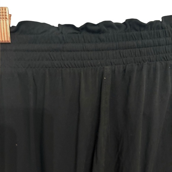 Black Cargo Pants - Picture 2 of 4